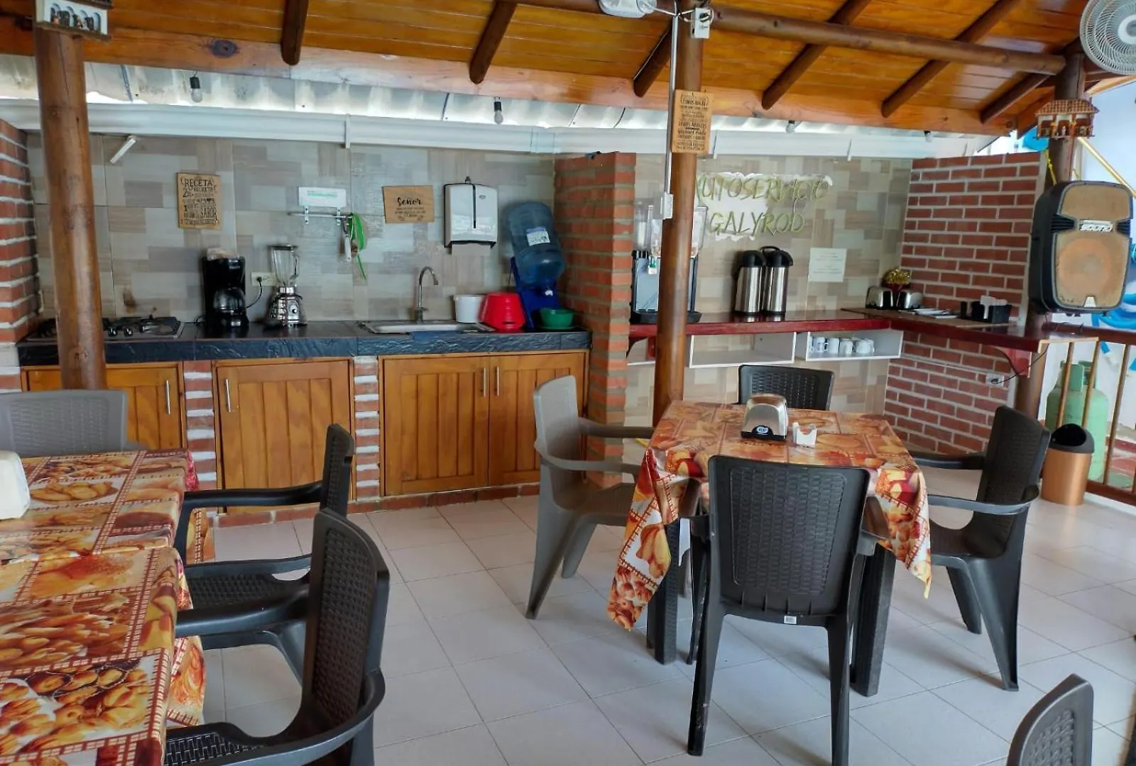 Hostal Galyrod House San Andrés Colombie
