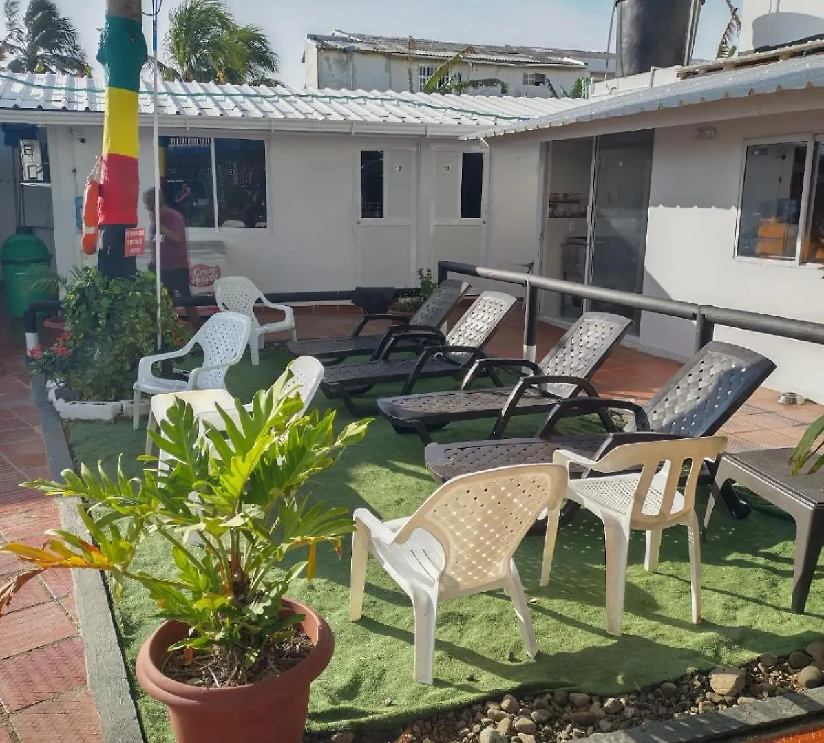 Hostal Galyrod House San Andrés Pensión